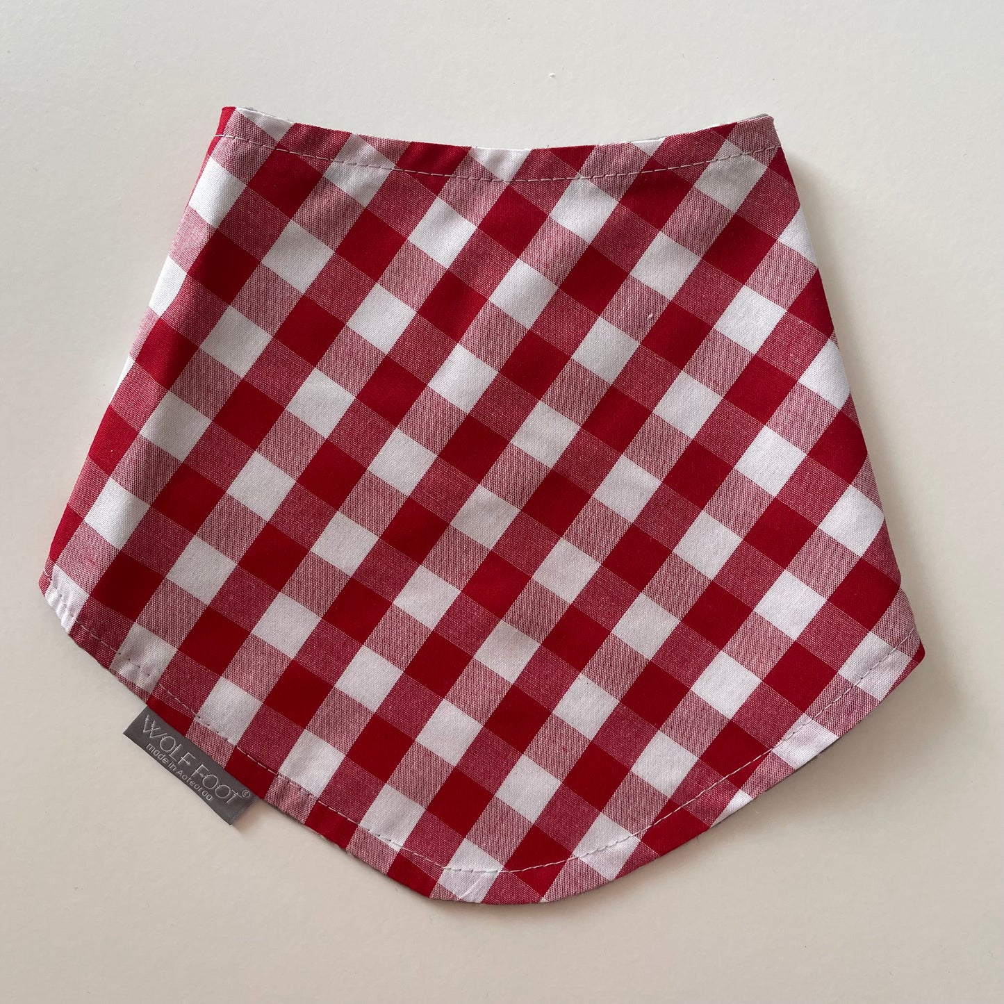 Bandana Bib | Red checks