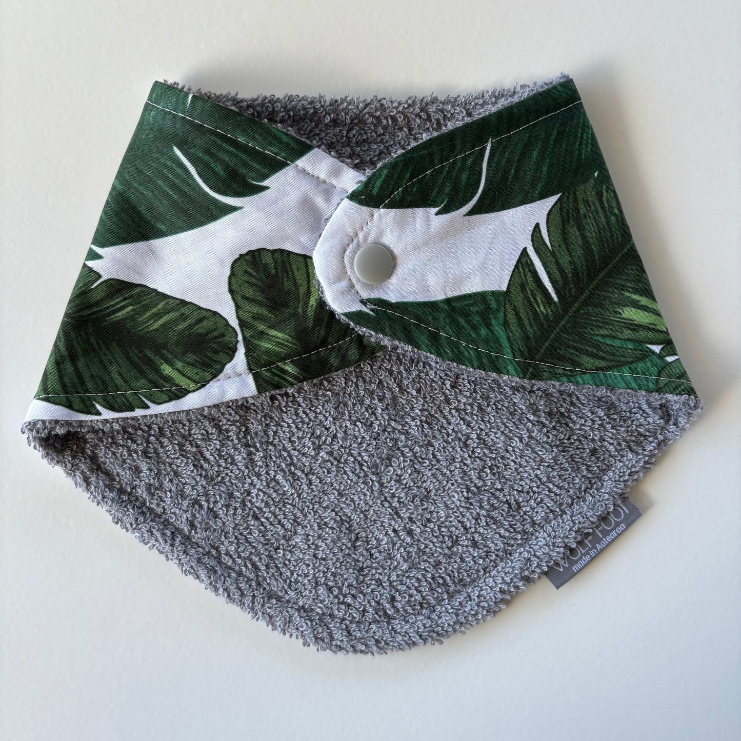 Bandana Bib | Palm Leaves