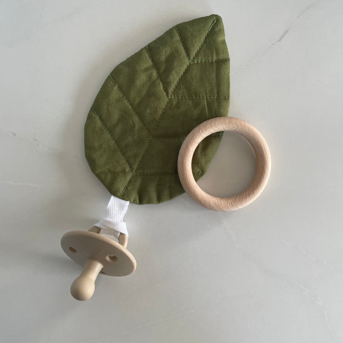 Leaf Teether