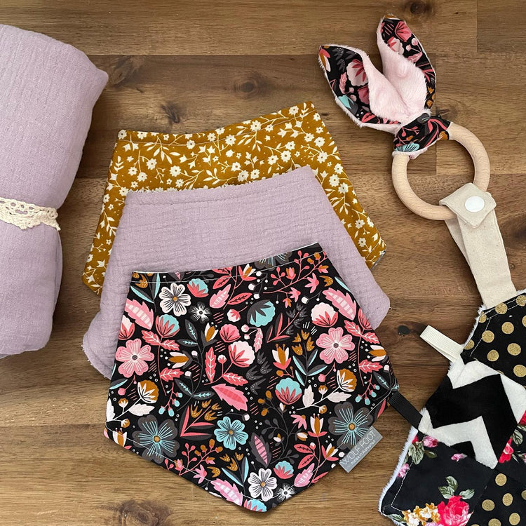 Bandana & Flat Style Bibs