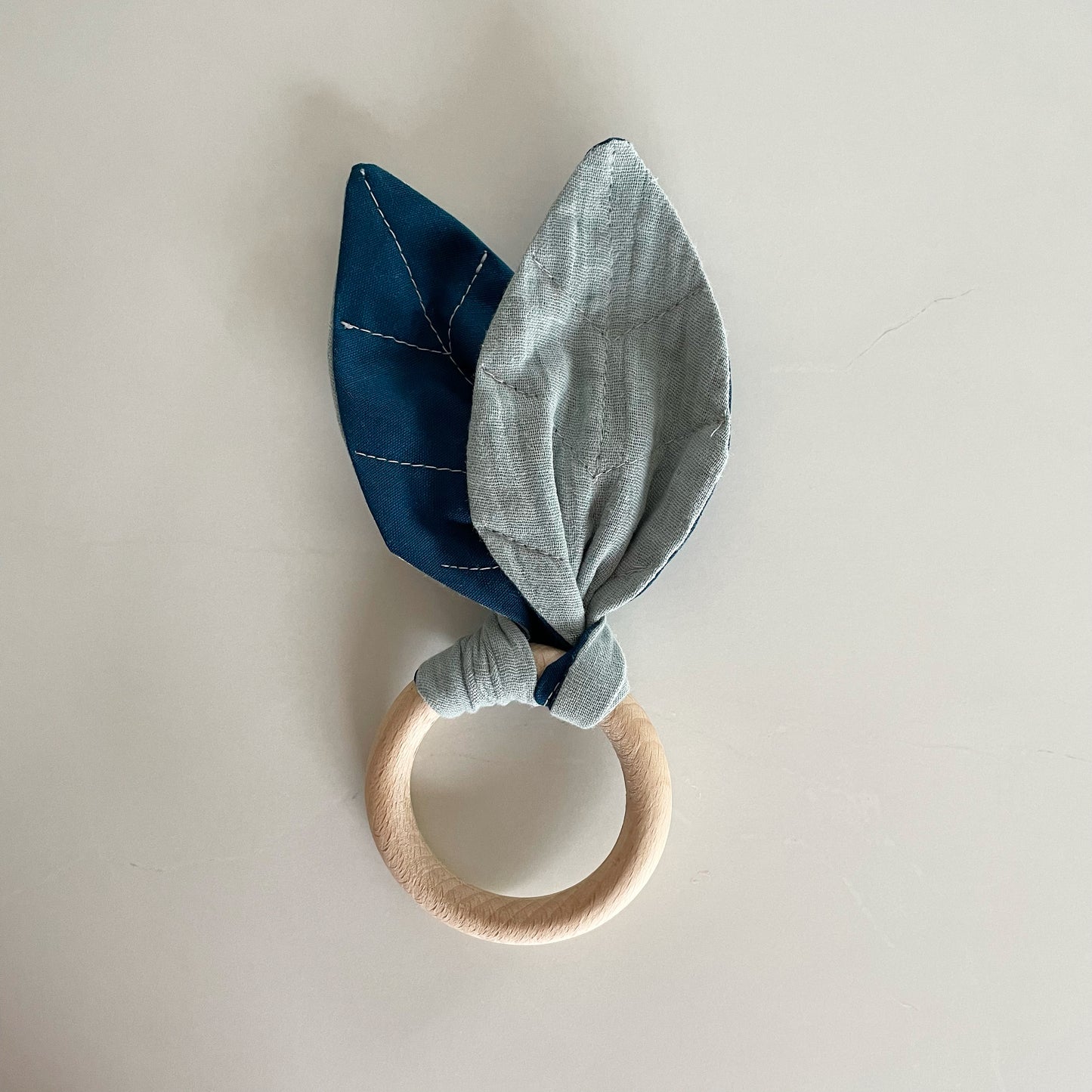 Double Leaf Teether