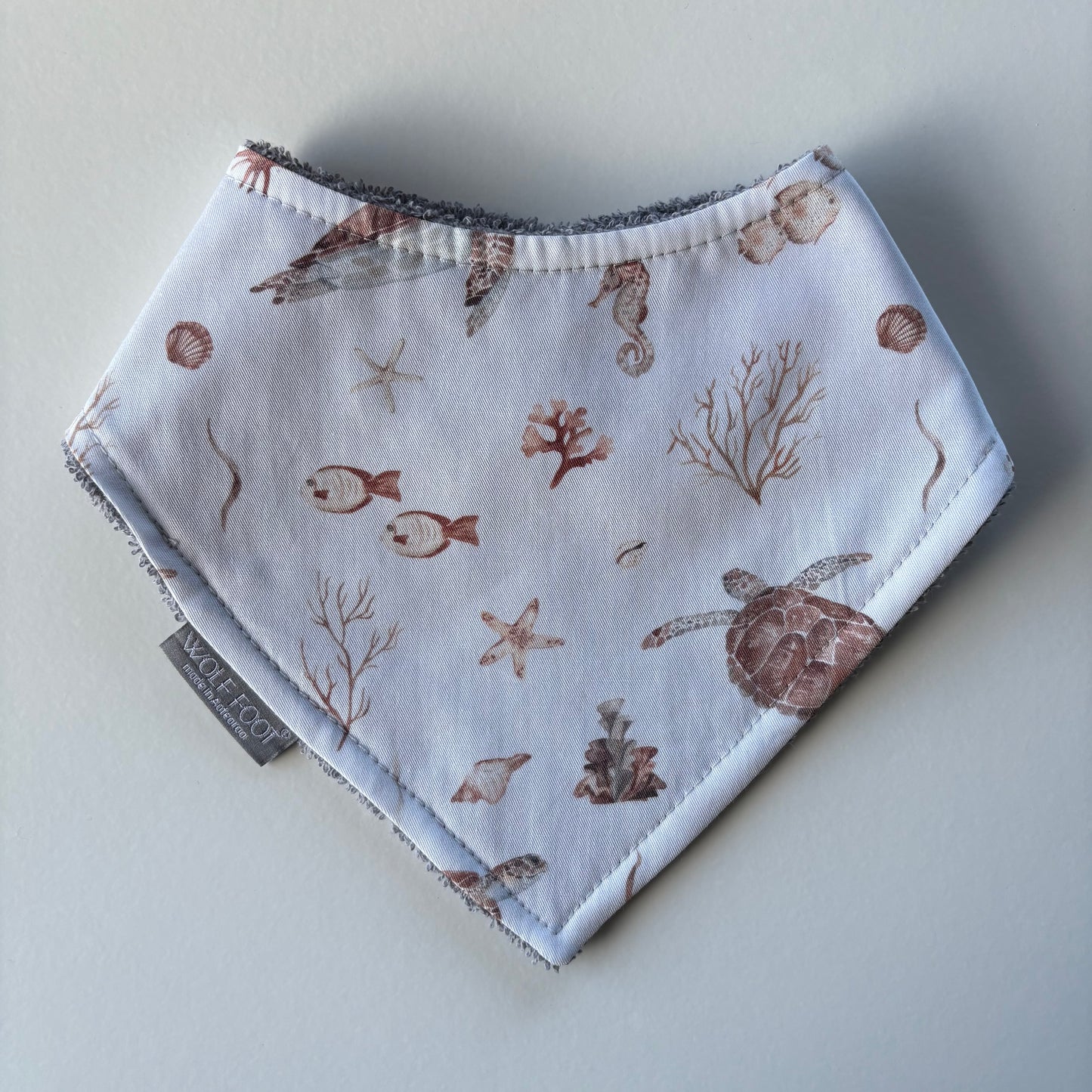 Flat Style Bib | Turtle Seascape