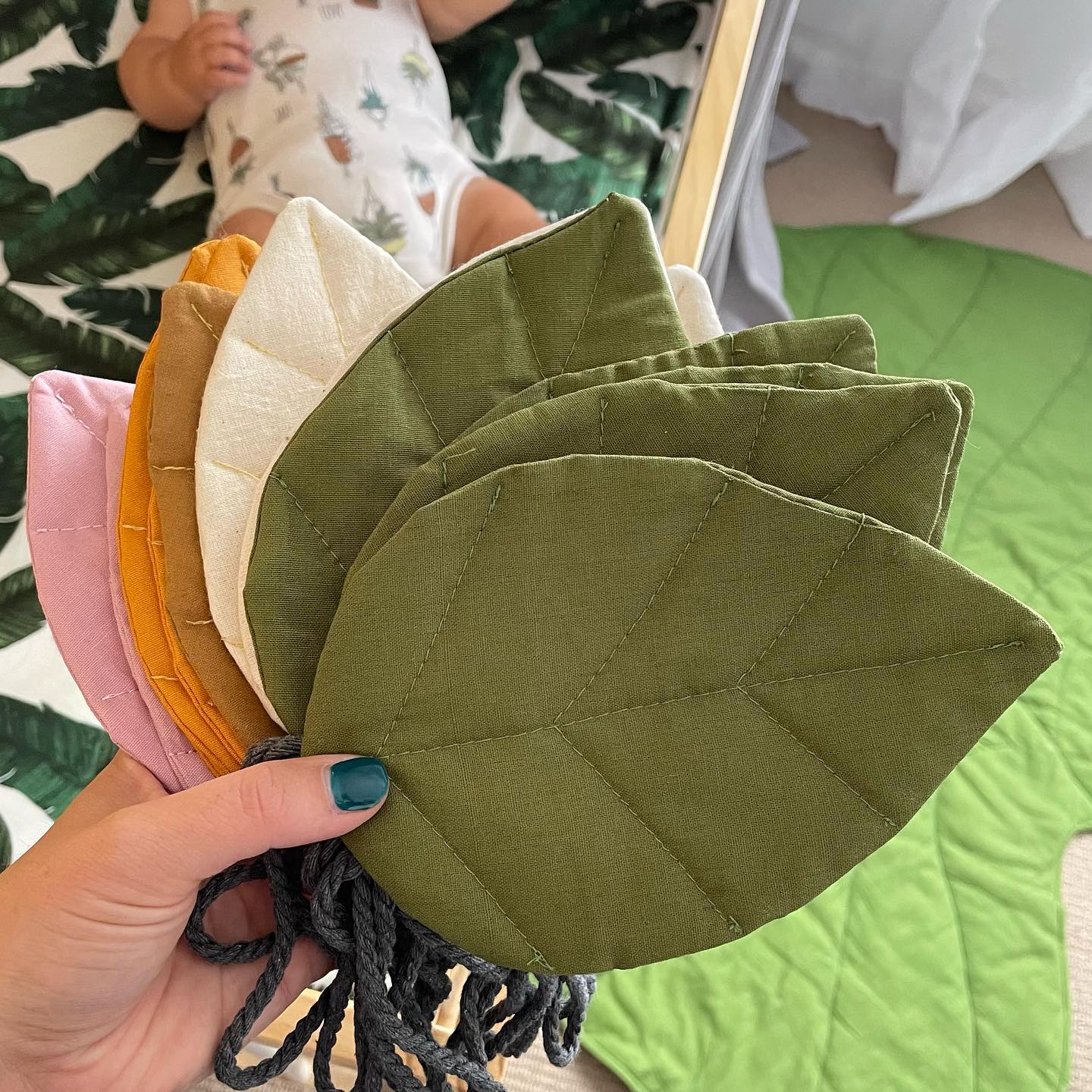 Leaf Teether